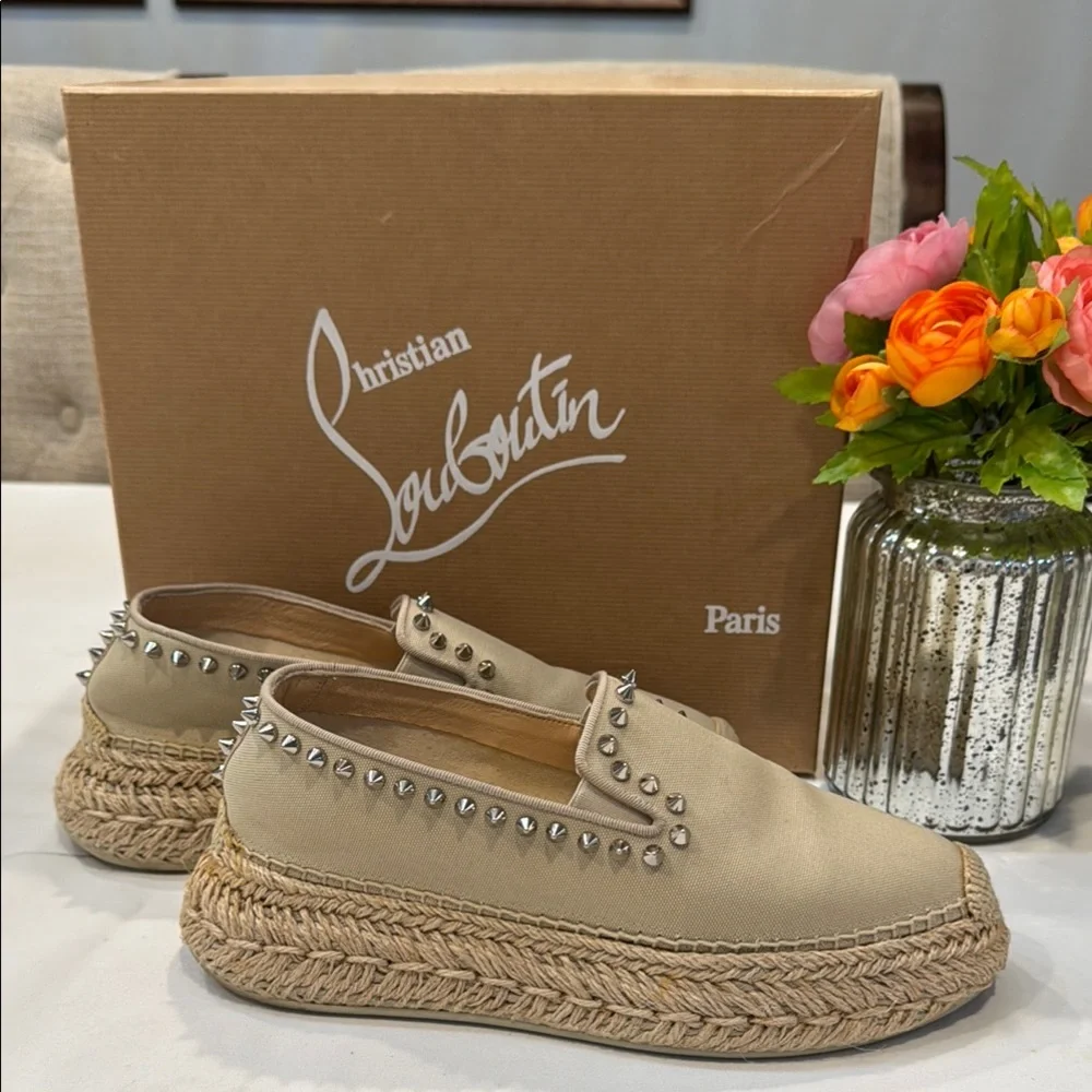 FINAL PRICE 💖Christian Louboutin Beige Espadrilles with Silver Studs - Picture 2 of 14